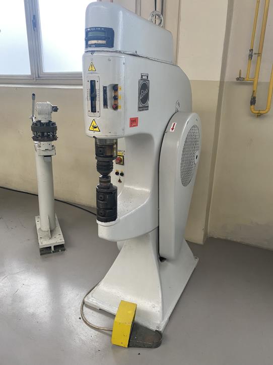 Rabljeni rezervni deli in stroji podjetja SKODA Auto, a.s.-2